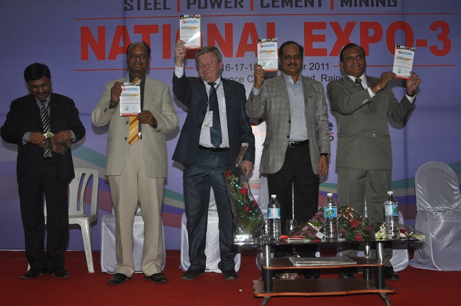 2011 2018 Award Reciced by Indore Infoline "The Rising Star" Runner up