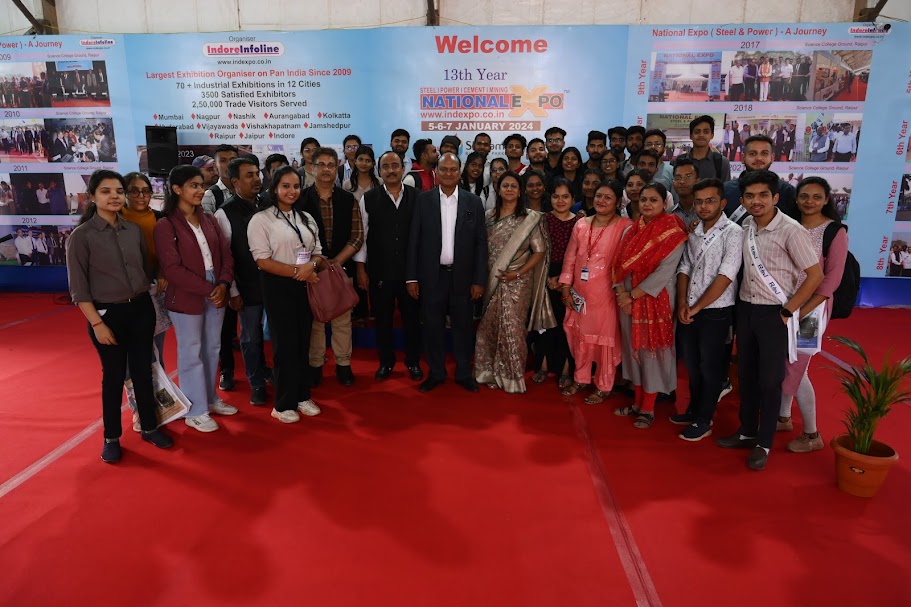 2023 2018 Award Reciced by Indore Infoline "The Rising Star" Runner up